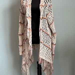 Buckle BKE Crochet Distressed Style Asymmetrical Boho Cardigan L